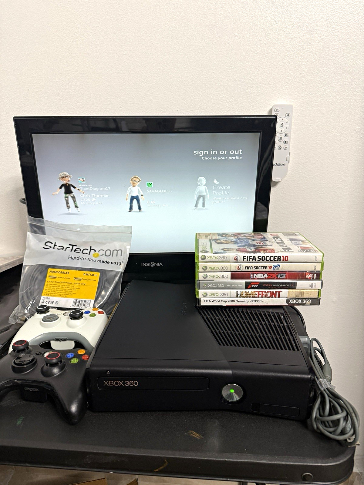 Microsoft Xbox 360 Slim Bundle 4 Controllers Kinect Speed Wheel 6 Games Tested