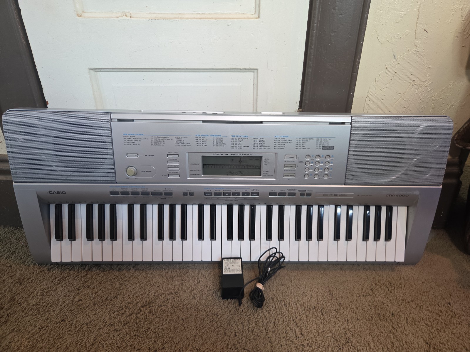 Casio CTK-4000 61-Key Electronic Keyboard Touch Response MIDI w/ AC Adapter