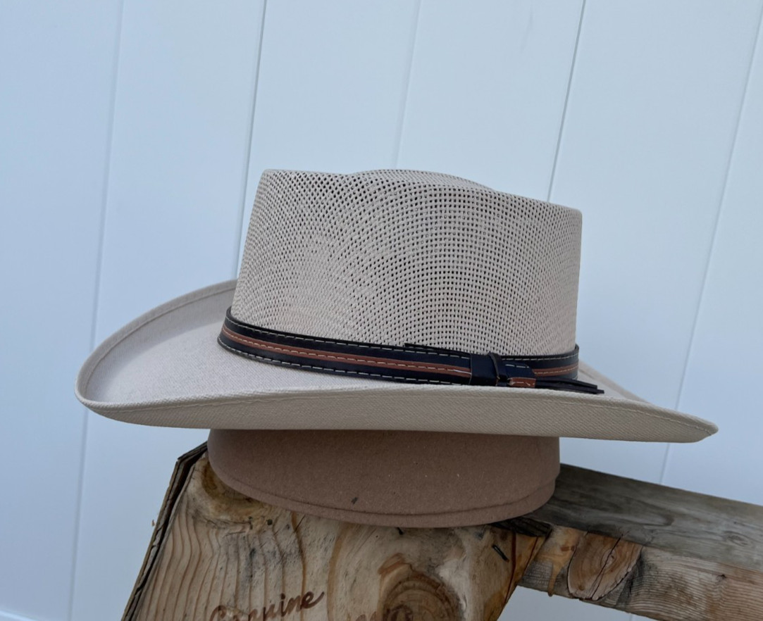 SAND COLOR MEN'S PANAMA STYLE SUMMER HAT LIGHT WEIGHT BEACH OR GOLF STYLE HAT