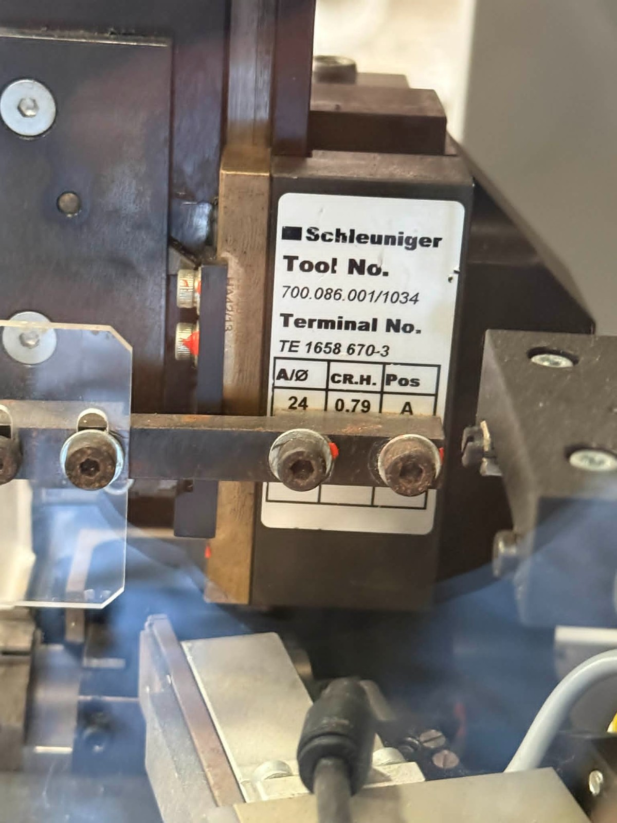Schleuniger SC 200 (StripCrimp 200)