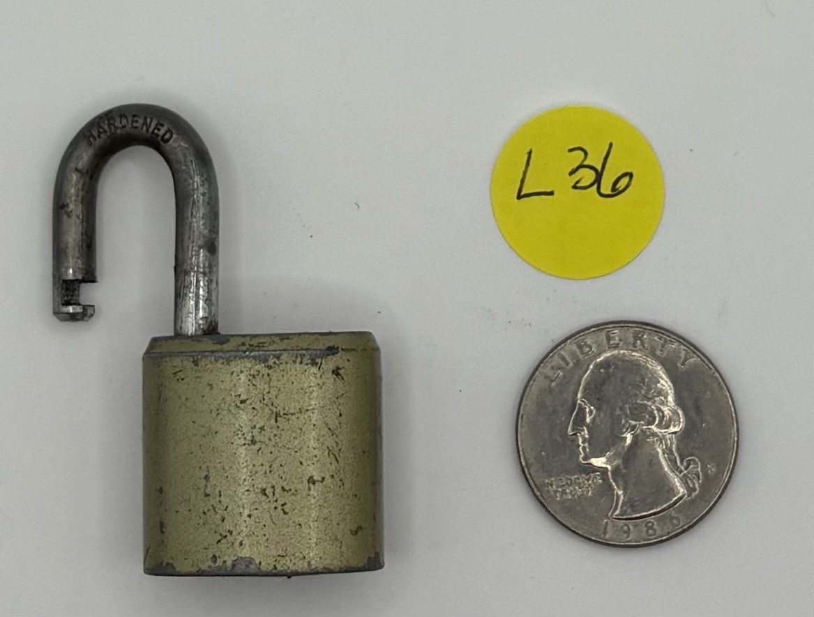 Vintage Miniature Yale Lock With Key (L36)