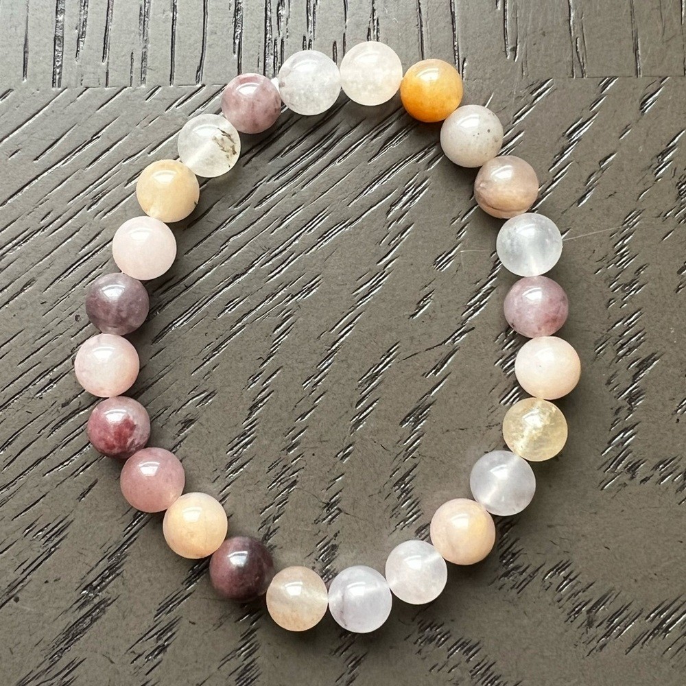 Violet Jade bracelet 8mm
