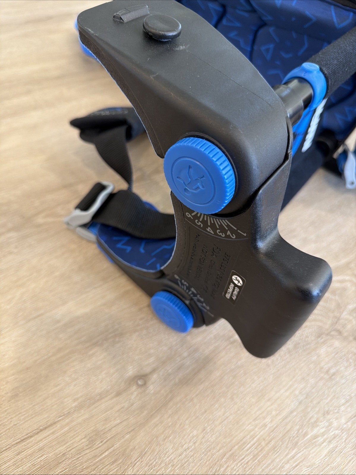 iWALK 3.0 Hands Free Knee Walker Crutch Alternative Adjustable EUC