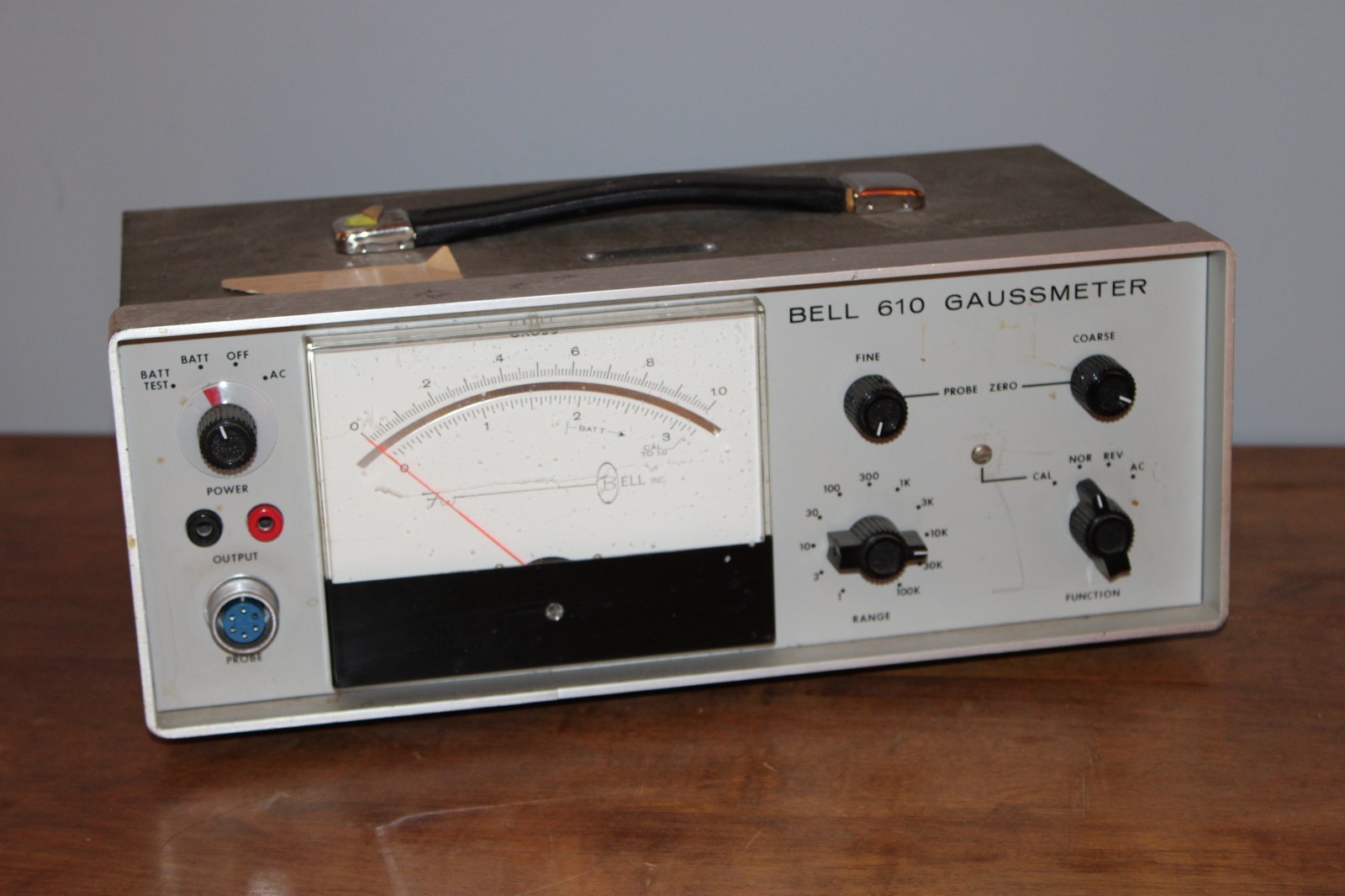 UNTESTED Bell 610 Incremental Gaussmeter