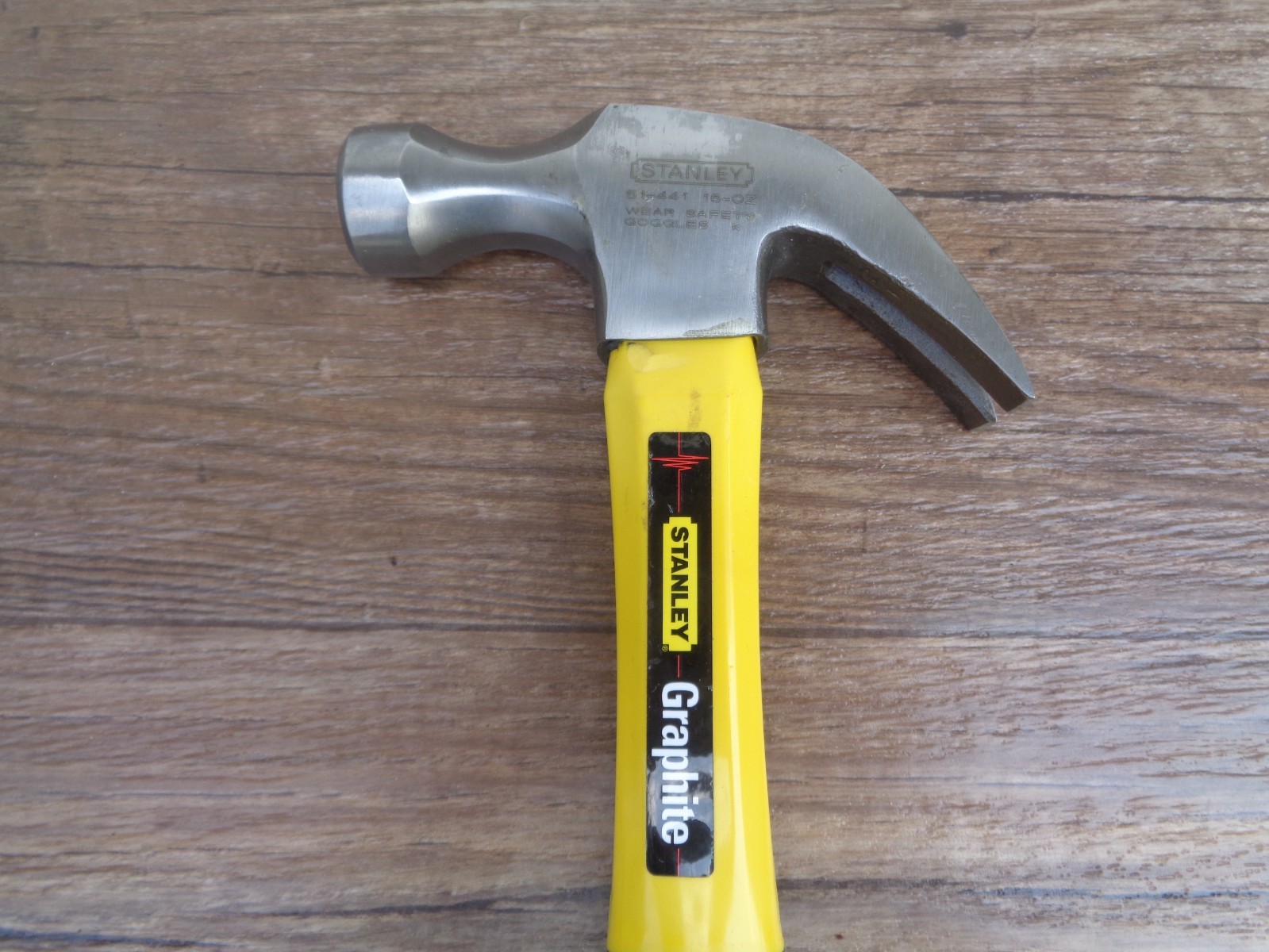 STANLEY Graphite Claw Hammer 51-441