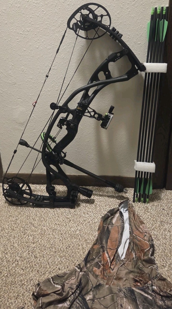 Hoyt Carbon RX-5 Compound Bow RH 25-30”60-70# Blackout! Hamskea,  Mathews, PSE