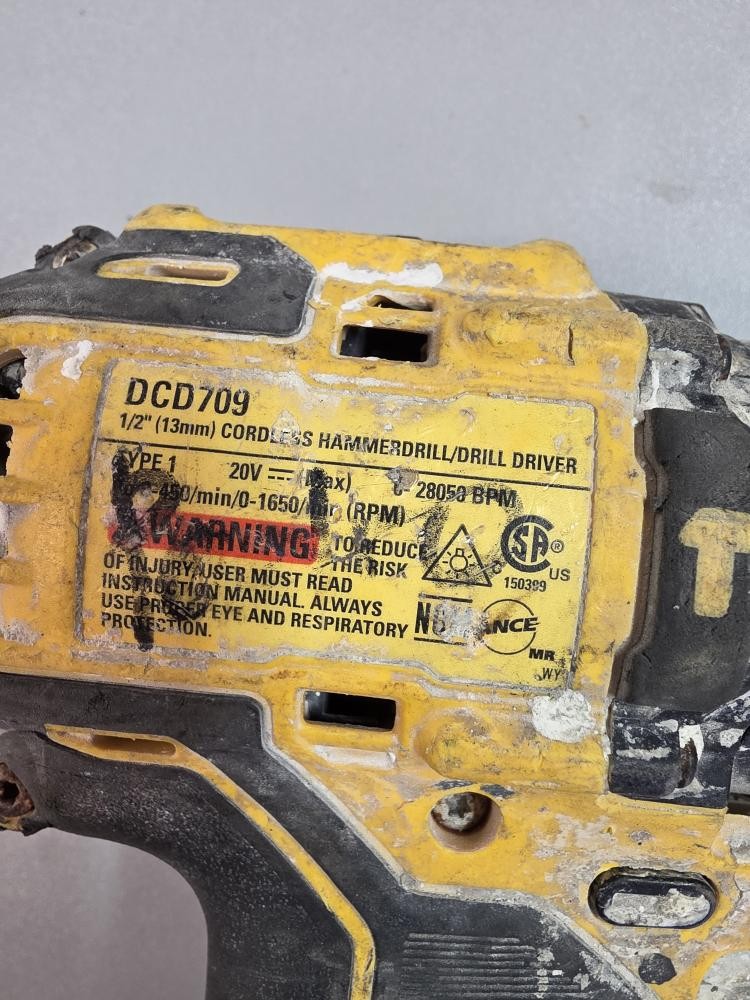 DEWALT DCD709 (PSO040898)