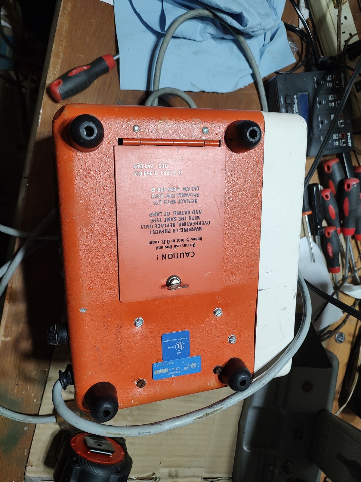 Universal Light Source , For Medical Equipment