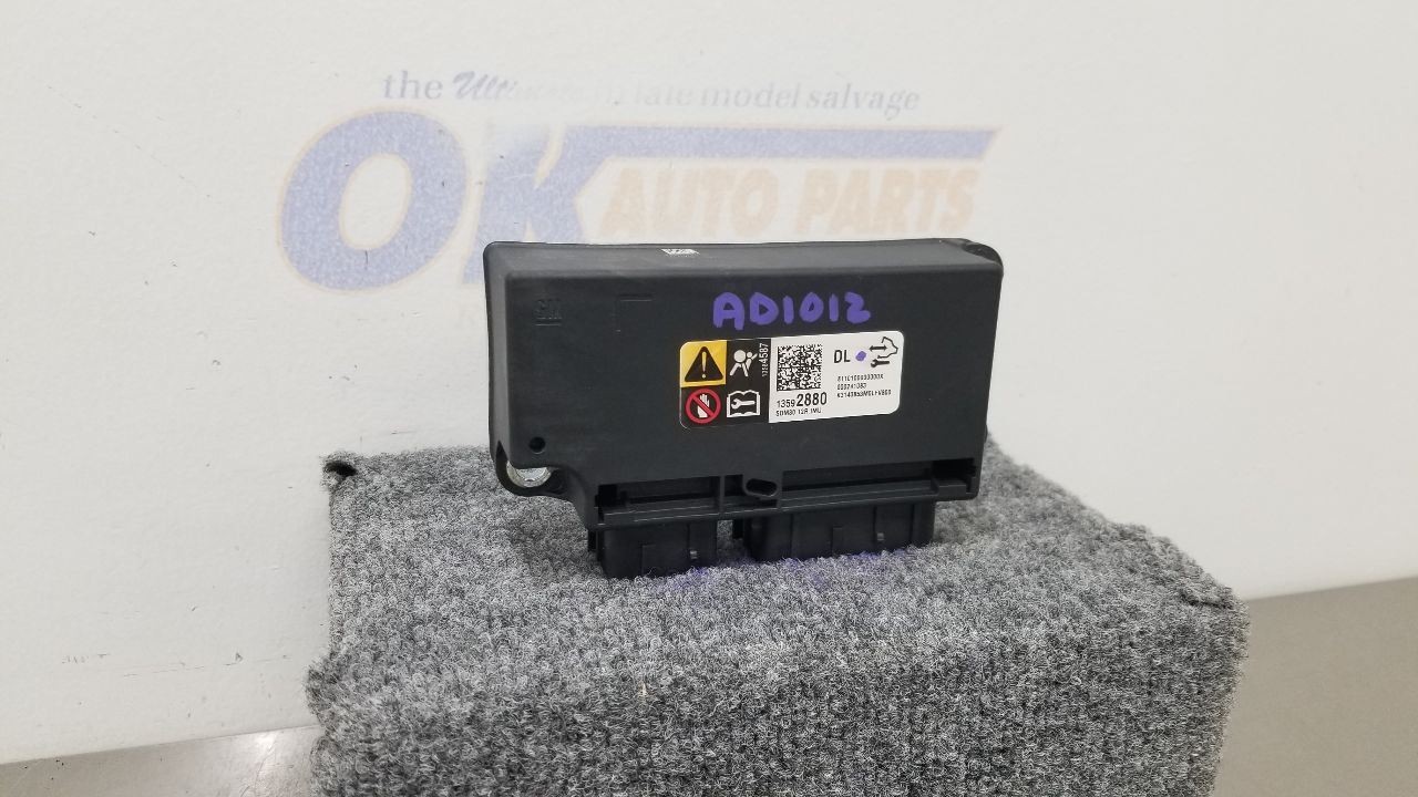 15 CHEVY SILVERADO 2500 SRS BAG MODULE 13592880