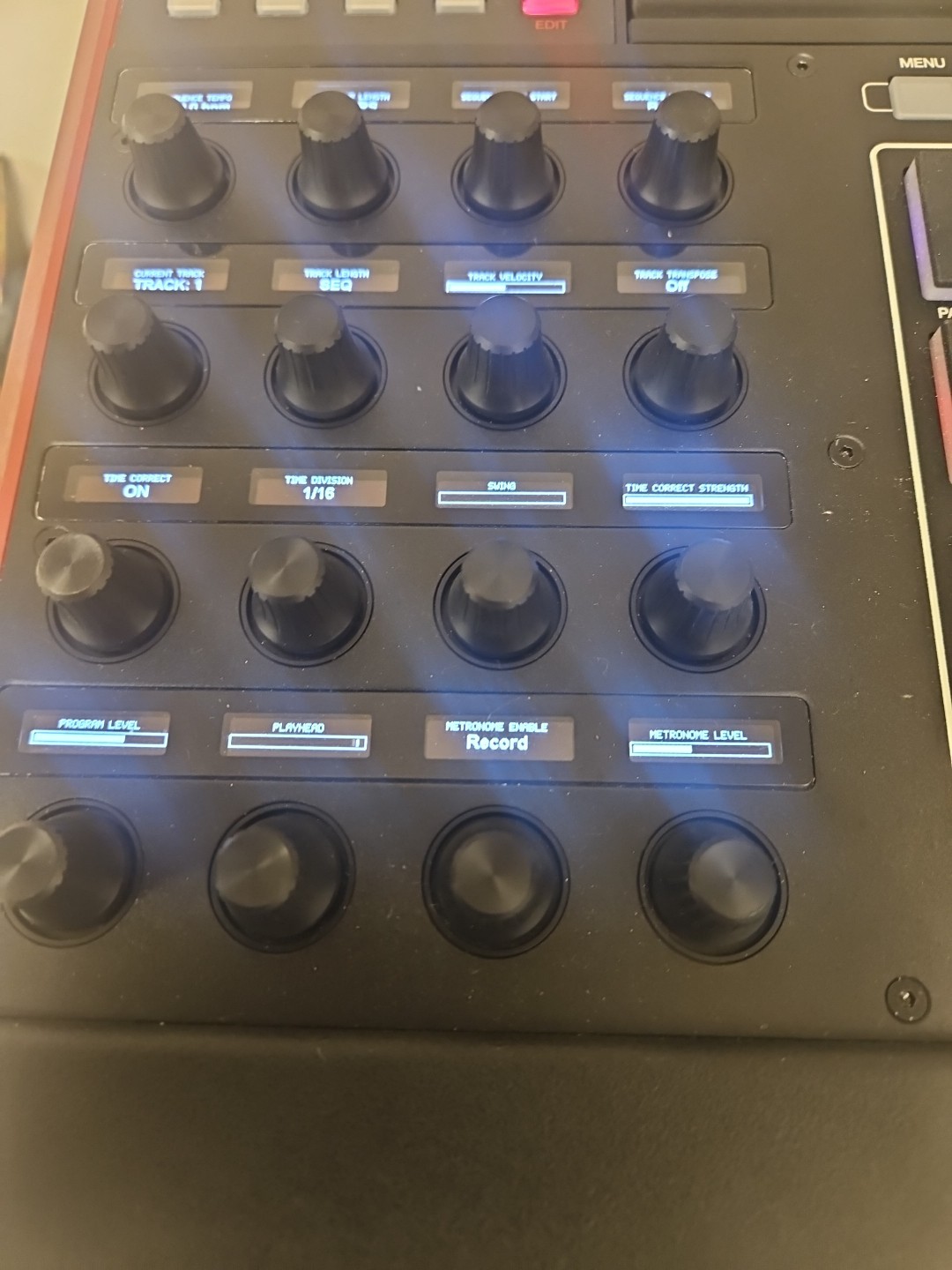 Akai Professional MPC-X Standalone Sampler and Sequencer-USED COND--sw2