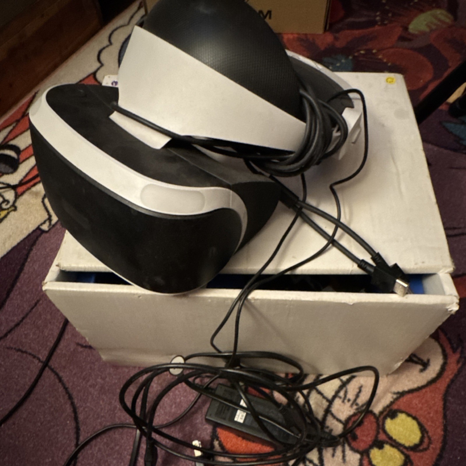Sony PlayStation4 VR Headset no camera or processor