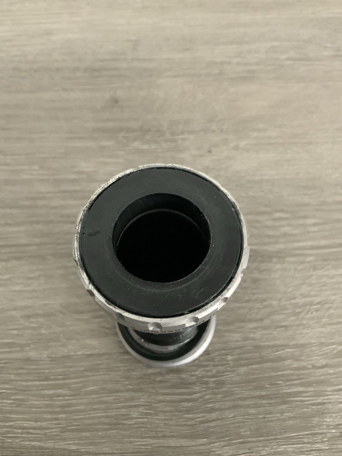 SHIMANO HOLLOWTECH II BOTTOM BRACKET MOUNTAIN BIKE BSA THREADING