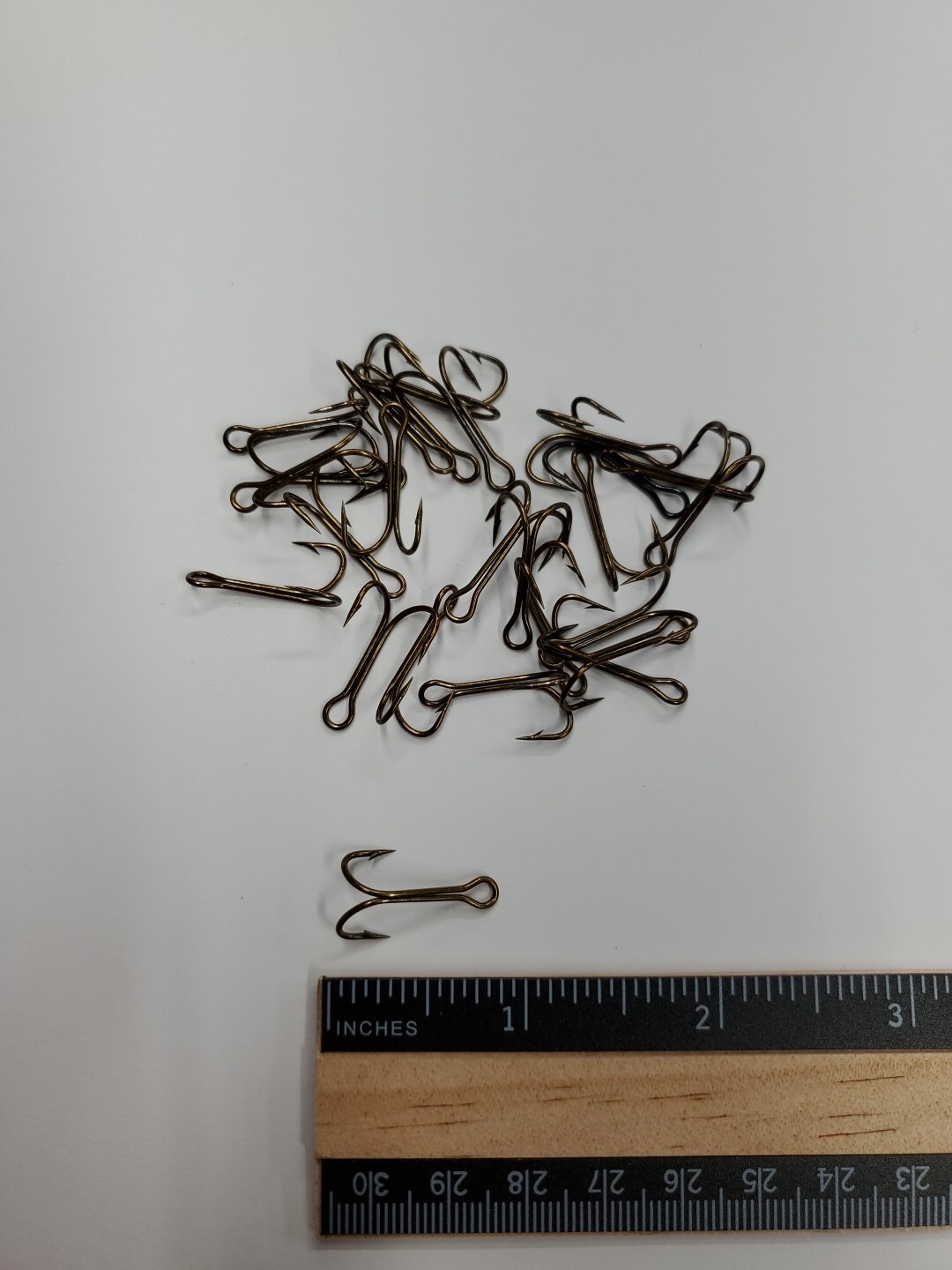 Lot of 25 Double Hooks Size 6 - Bronze, Barbed