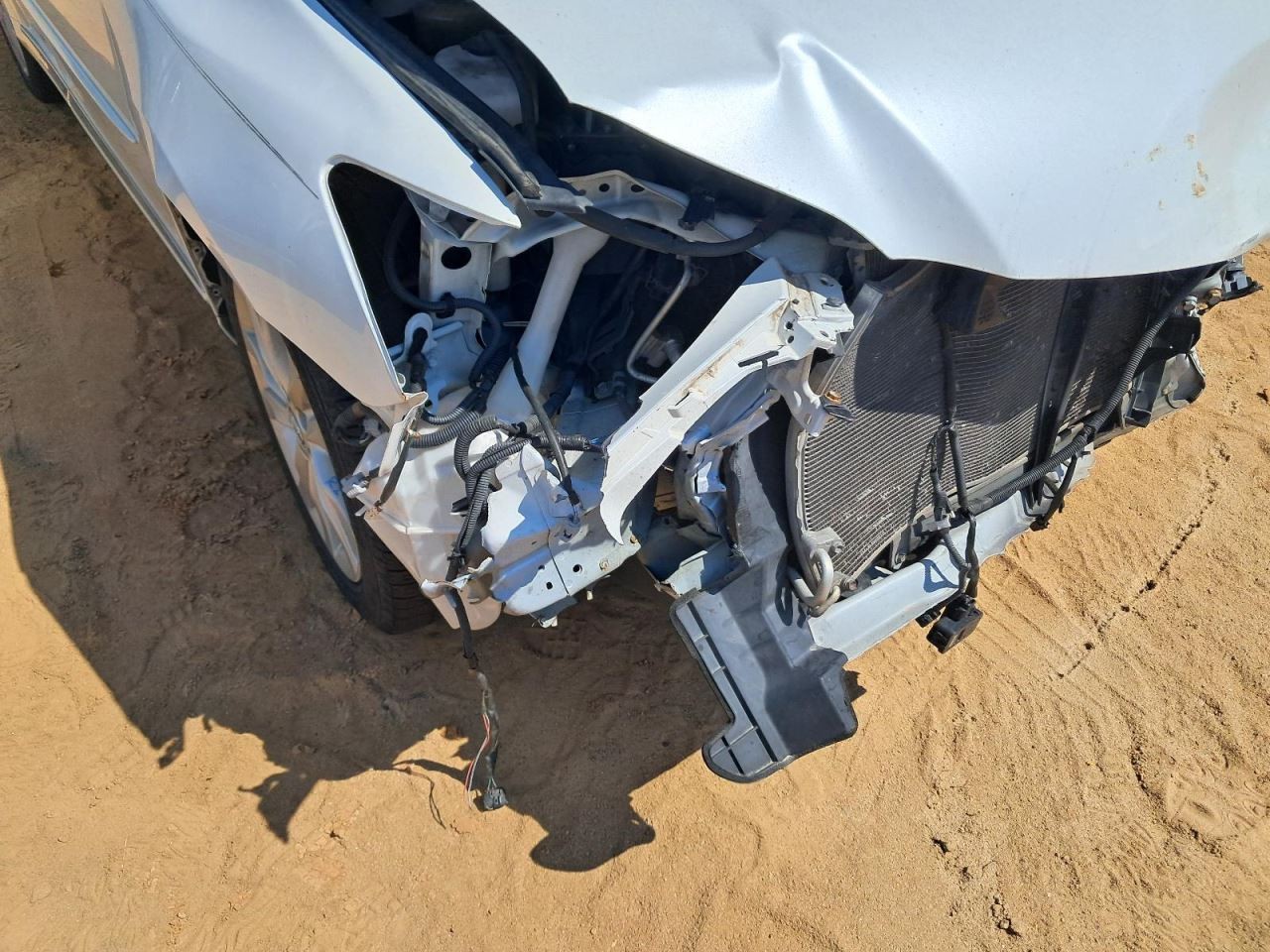 ES350 2011 Glove Box 4778026