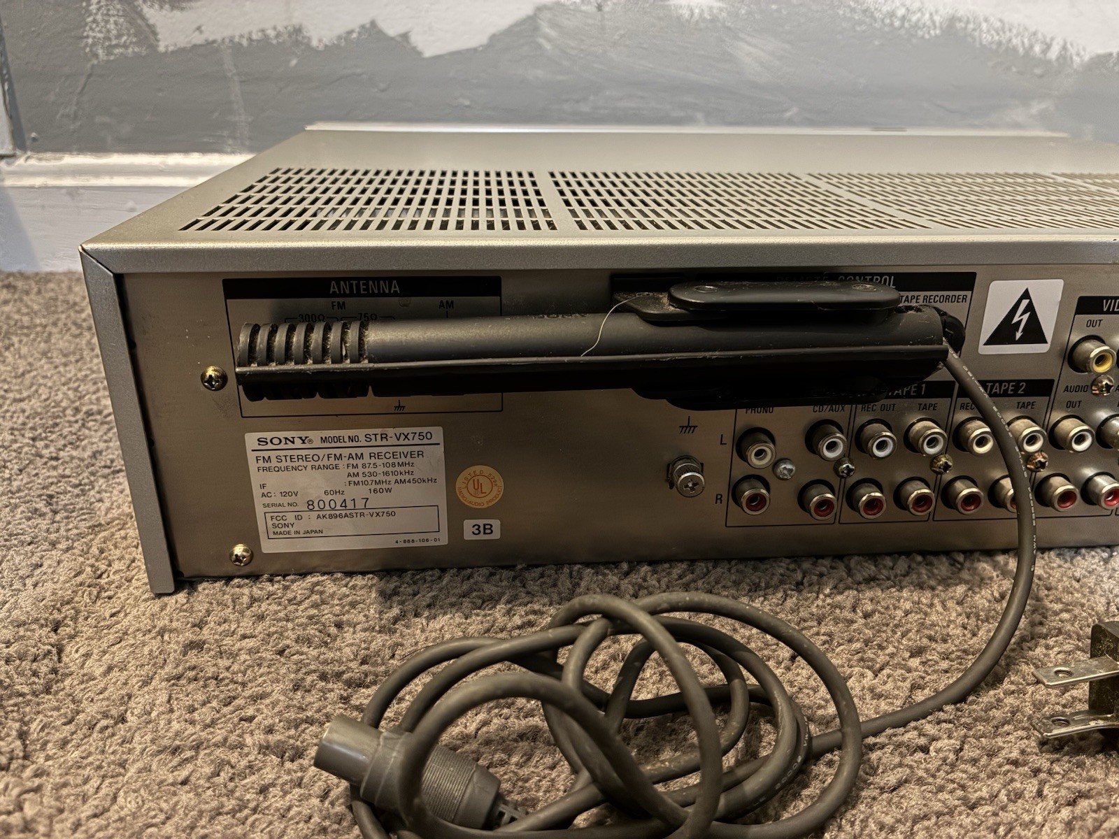 Sony STR-VX750 FM Stereo/FM-AM Receiver AV Computer Control Center Nice