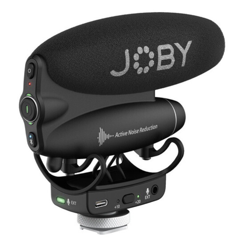 JOBY Wavo PRO Hybrid Analog/USB Camera-Mount Shotgun Microphone w/ Furry JB01715