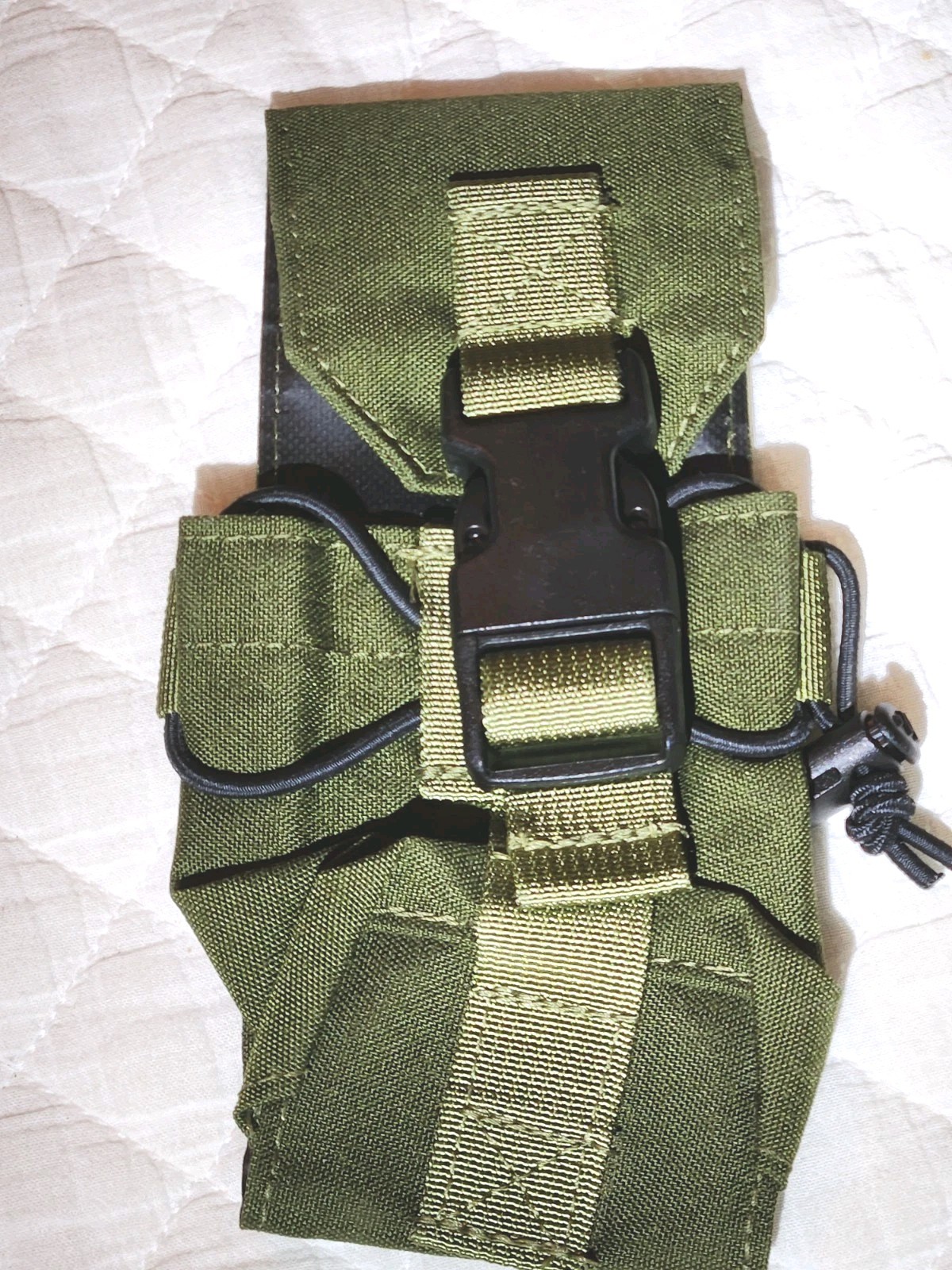 Tactical Tailor OD GREEN FIGHT LIGHT Flash Bang/Smoke Pouch W/ MALICE CLIPS
