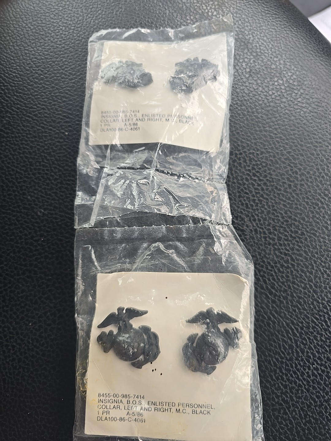 Military Uniform Insignia 2 Pairs. Nip