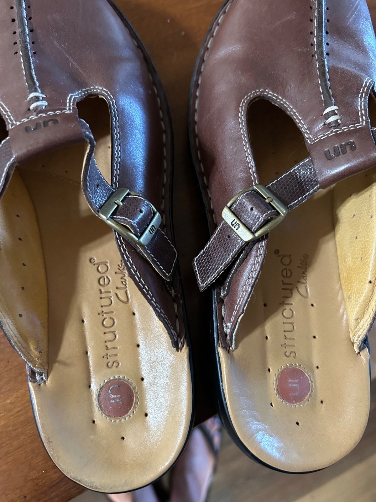 Clarks structured clogs mules 10M chestnut brown EUC