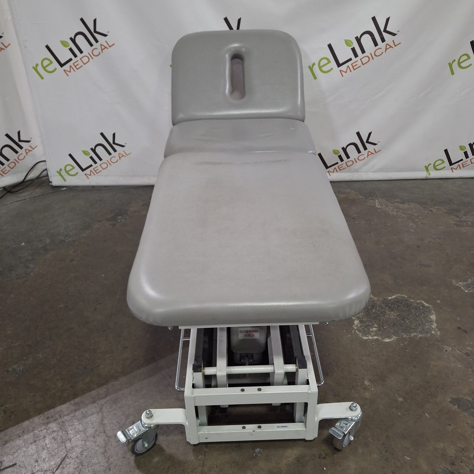 Dynatronics Dynatron T3 Treatment Table