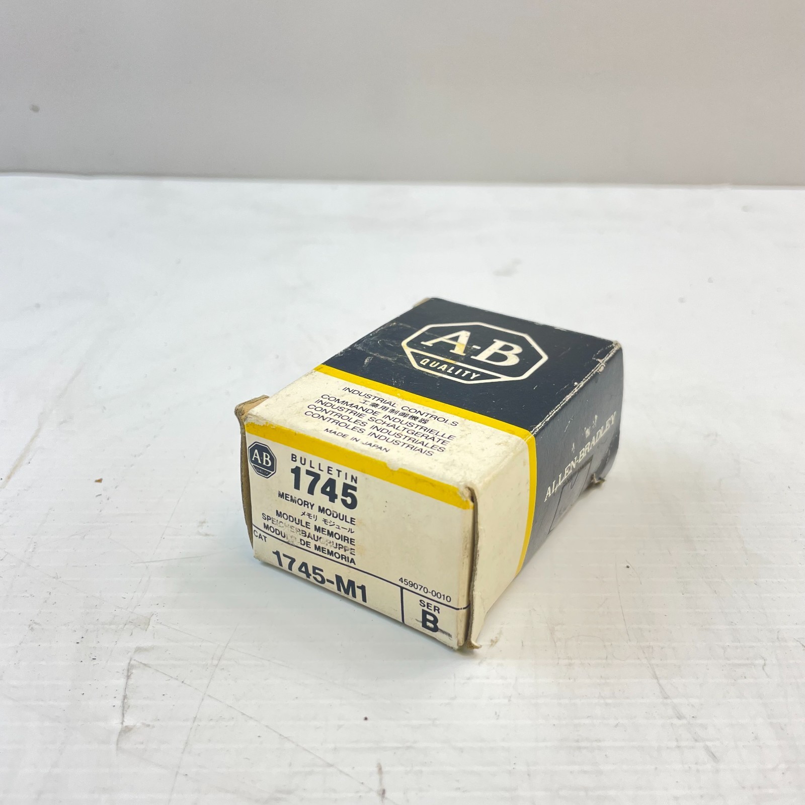 ALLEN BRADLEY 1745-M1 MEMORY MODULE