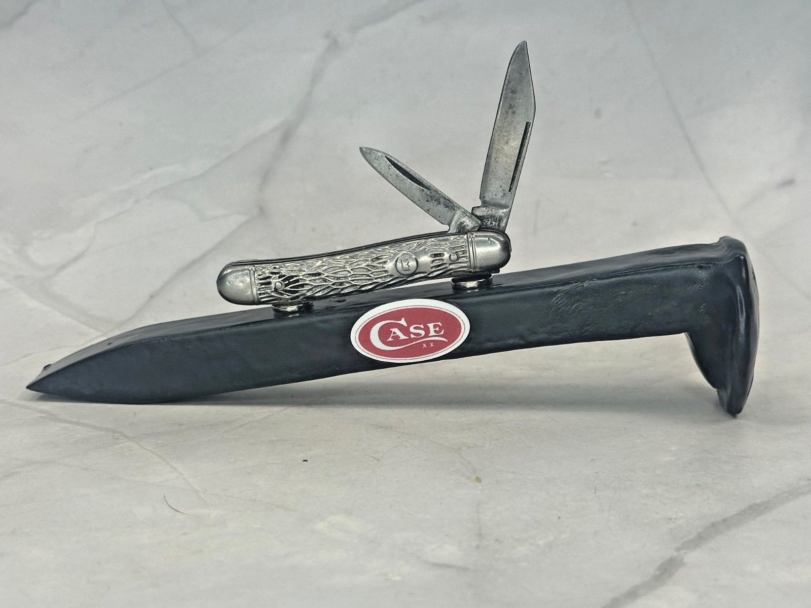 Custom Case XX Railroad Spike Knife Stand w/Magnets ***Knife NOT INCLUDED***