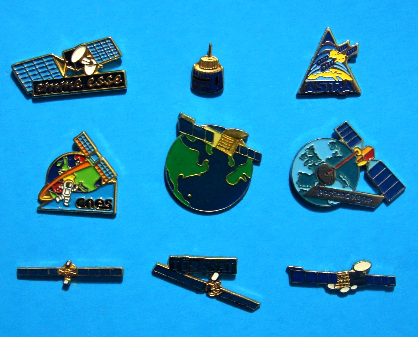 COMMUNICATION TELEVISION WEATHER SATELLITE - EARTH - 9 VINTAGE LAPEL PIN LOT