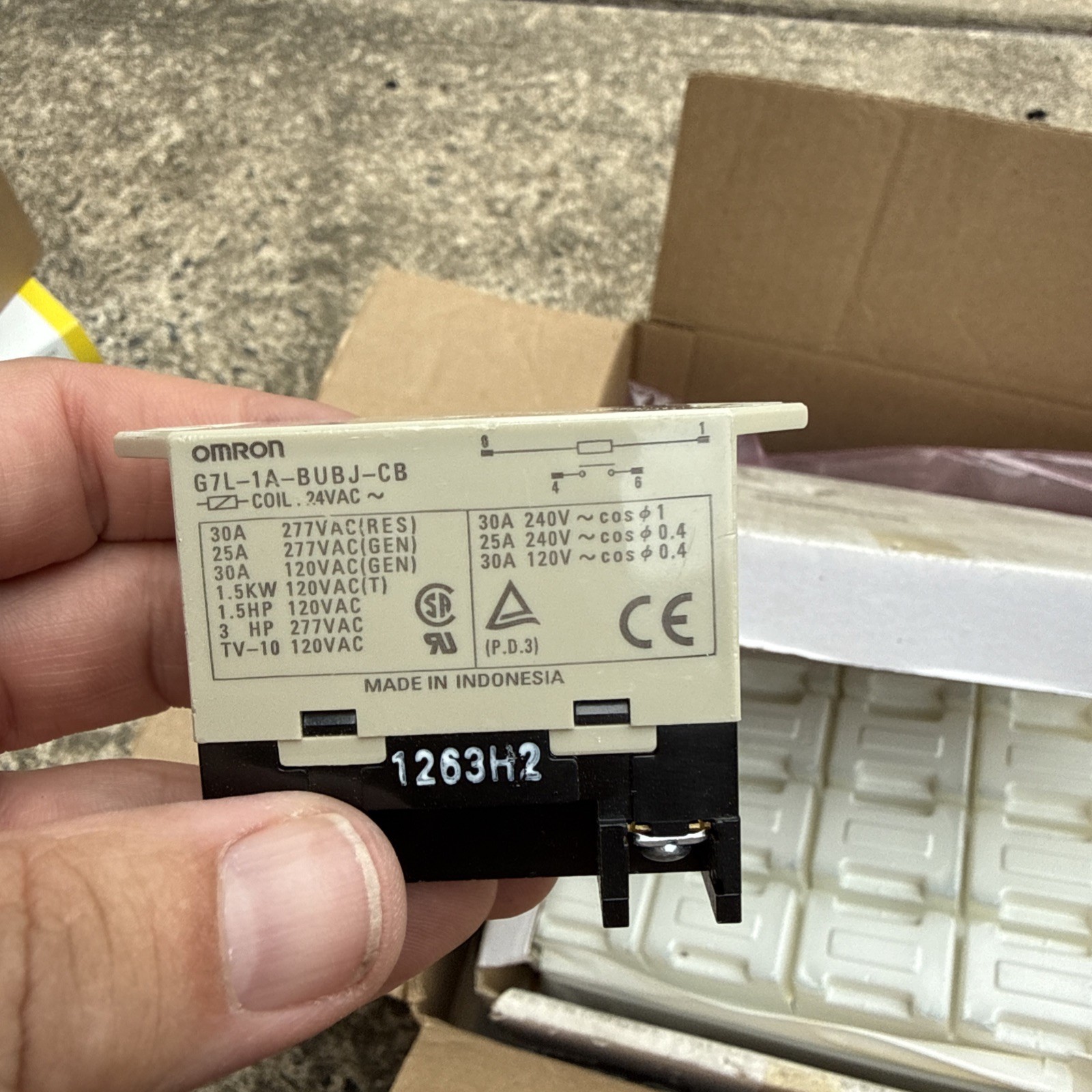OMRON G7L-1A-BUBJ-CB AC100/120 / G7L1ABUBJCBAC100120 (BRAND NEW) Relay Contactor