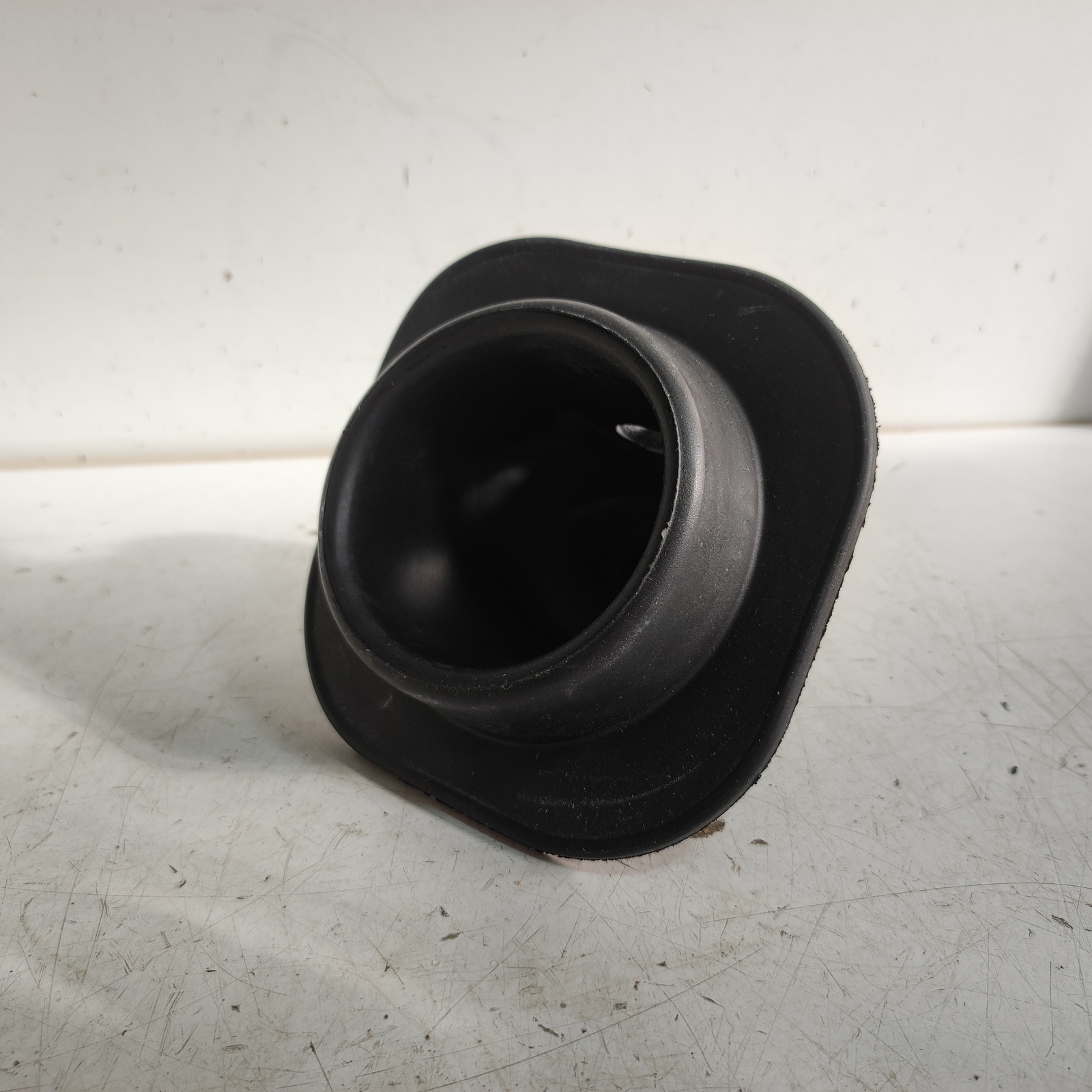 Fiat 127 1050 cc - FIORINO ORIGINAL 7537110 LOWER GEAR LEVER HEADSET