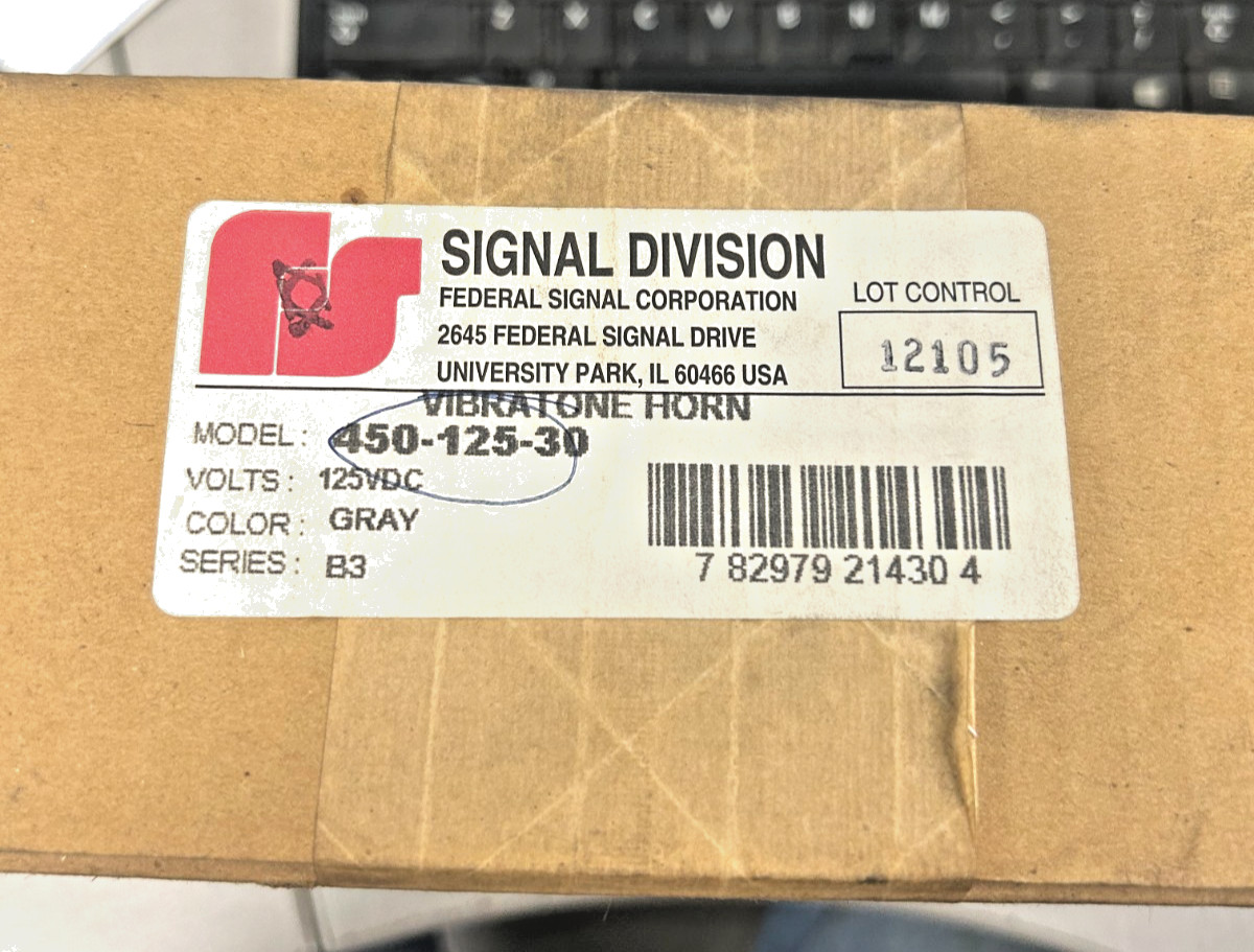 Signal Division Vibratone Horn Model 450-125-30 Gray Color