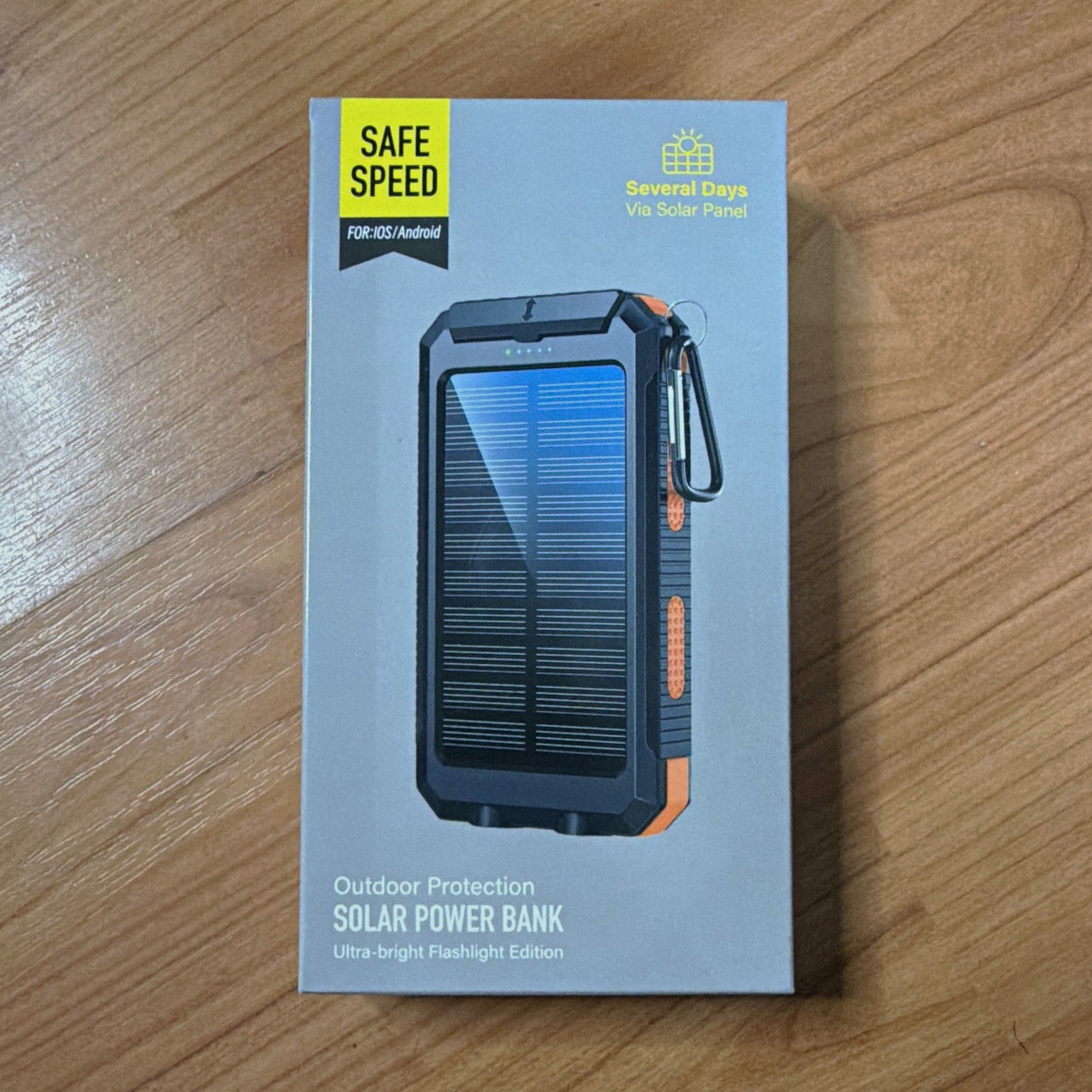 Safe Speed PB-Solar-10000 Solar Power Bank Waterproof w/ Flashlight Black/Orange