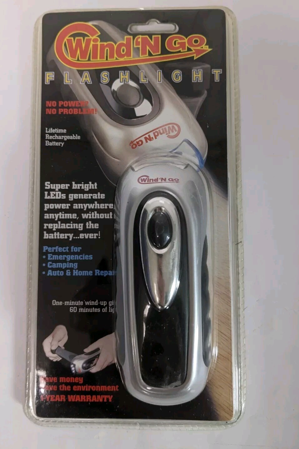WIND 'N GO LED Windup Flashlight Kinetic Charge NEW OLD STOCK