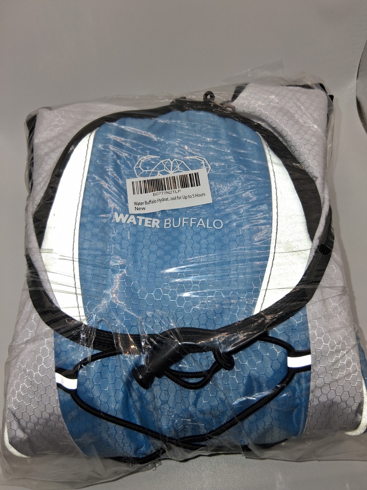 Water Buffalo Road Runner Hydration 12 L Backpack – Lightweight with 2L Bladder