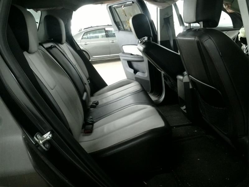 TERRAIN 2015 Fuse Box Cabin 1044001691