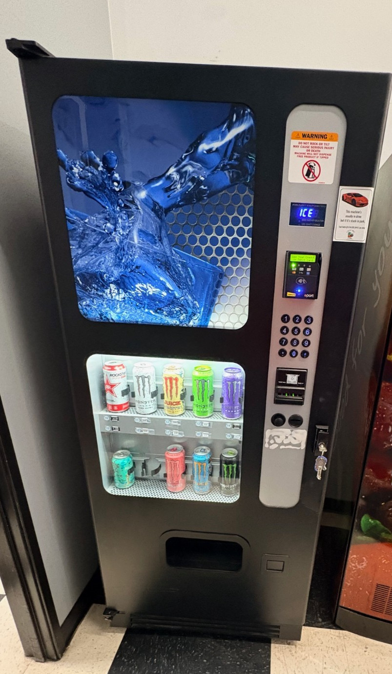 Wittern / USI CB500 Drink Vending Machine – Excellent Condition