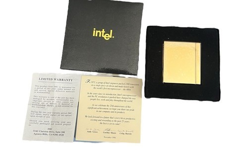 Intel 1996 25th Anniversary Desk Clock - Intel 4004 microprocessor