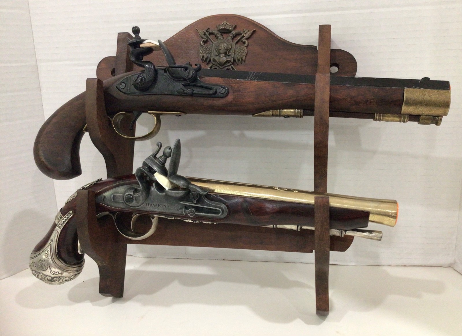 Replica Non-Firing George Washington & Kentucky Flintlock Pistol Models w/Rack