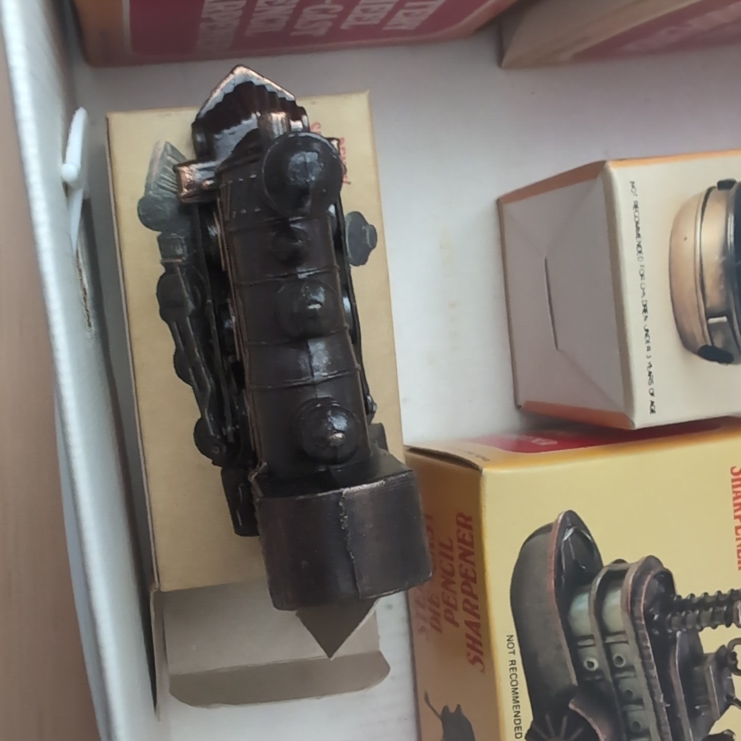 Case Die Cast Pencil Sharpener Collection Antique Miniatures New