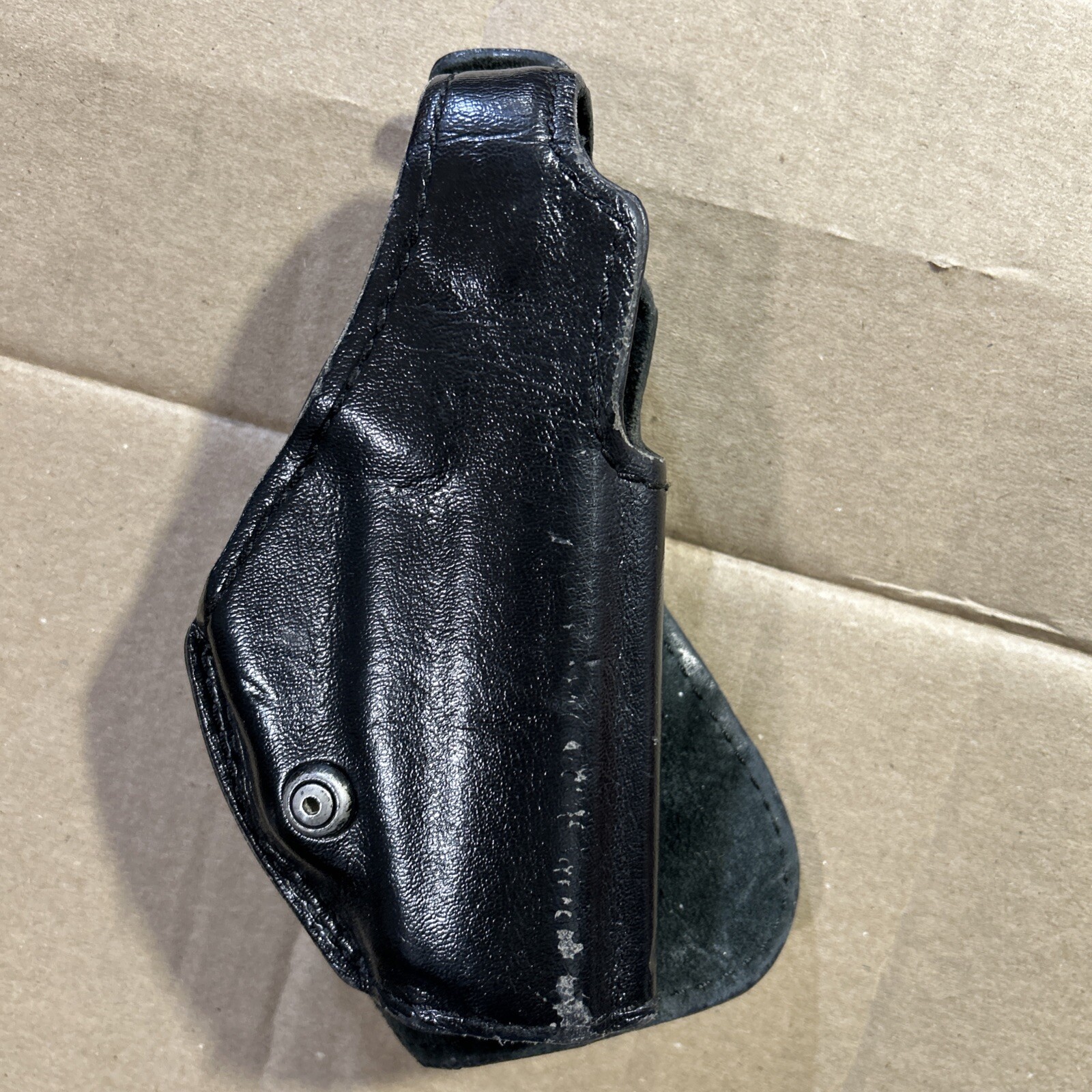 Sig P239 Safariland 518-75 Right Hand Paddle Holster STX Thumb Break