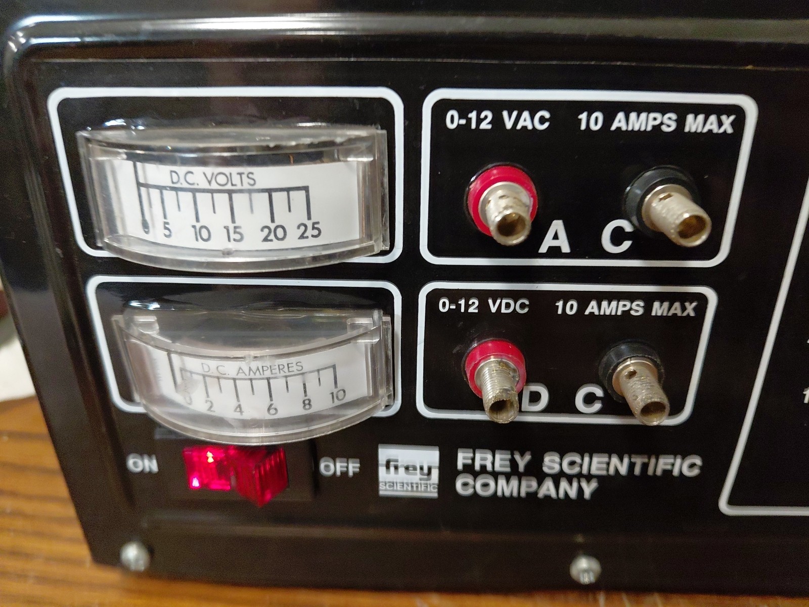 Frey Scientific Comany Power Supply. Missing All Knobs