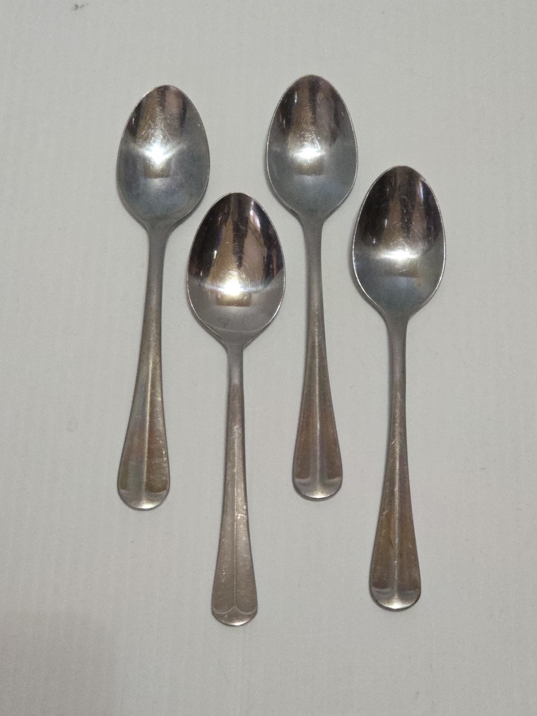 Farberware BROOKFIELD Center Ridge Stainless Set of 4 Teaspoons Spoons Flatware