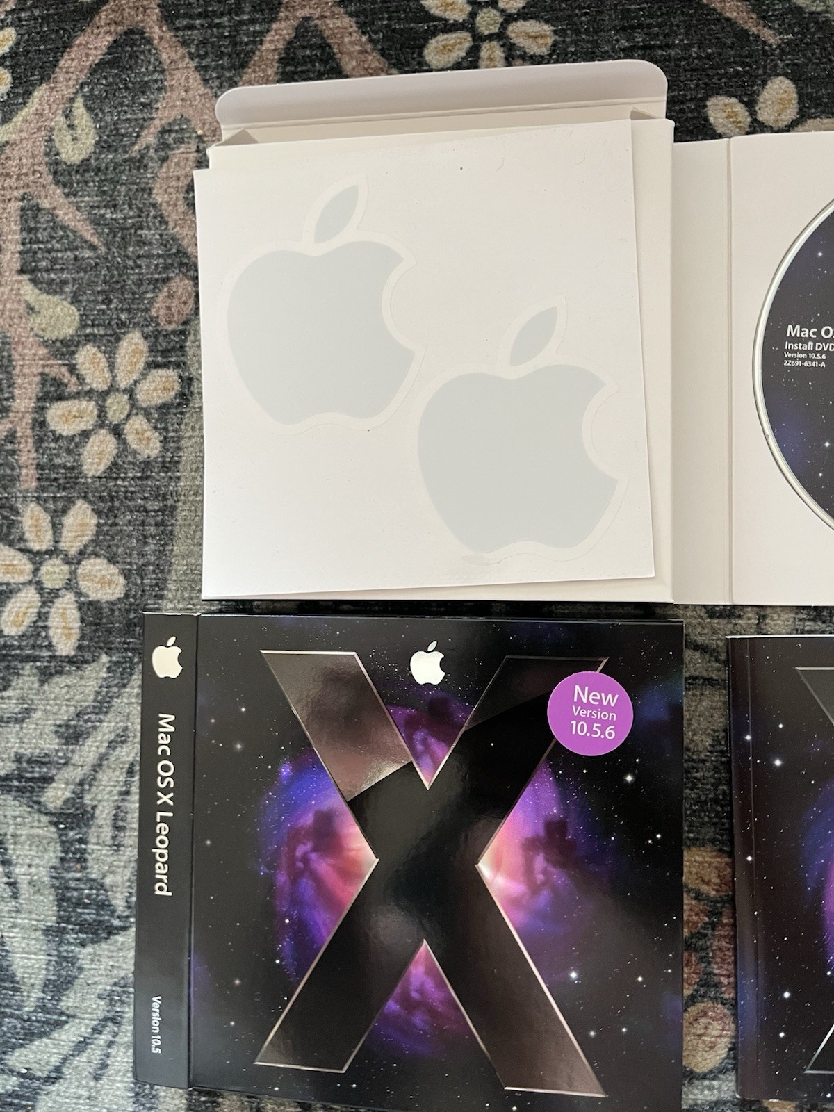 Apple Mac OS X Leopard Version 10.5.6 MC094Z/A Operating System