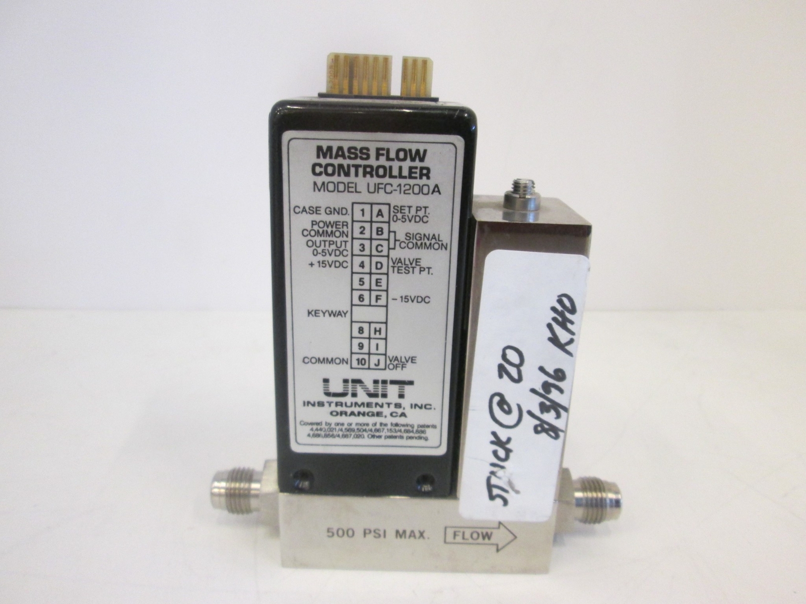 Unit Instruments, UFC-1200A, Mass Flow Controller, 200 SCCM, NF3, Used
