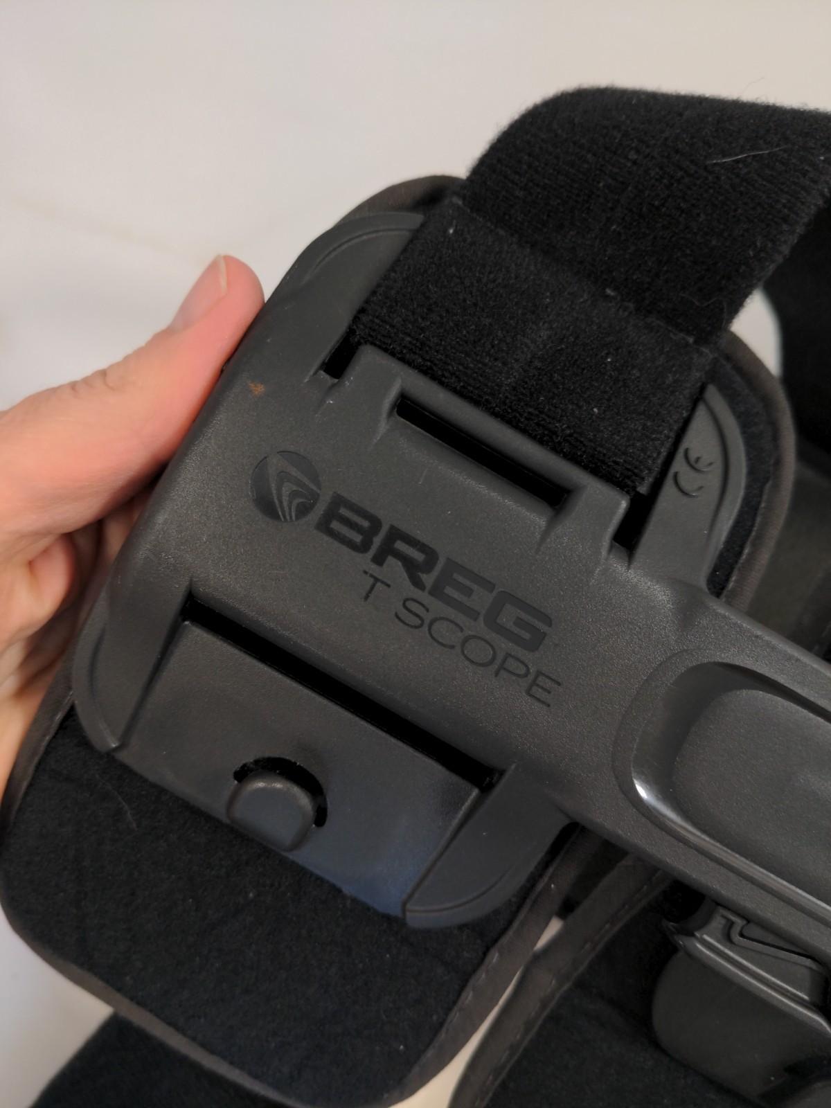 Breg T Scope Knee Brace Post Op Locking ROM Universal Size Left/Right Adjustable