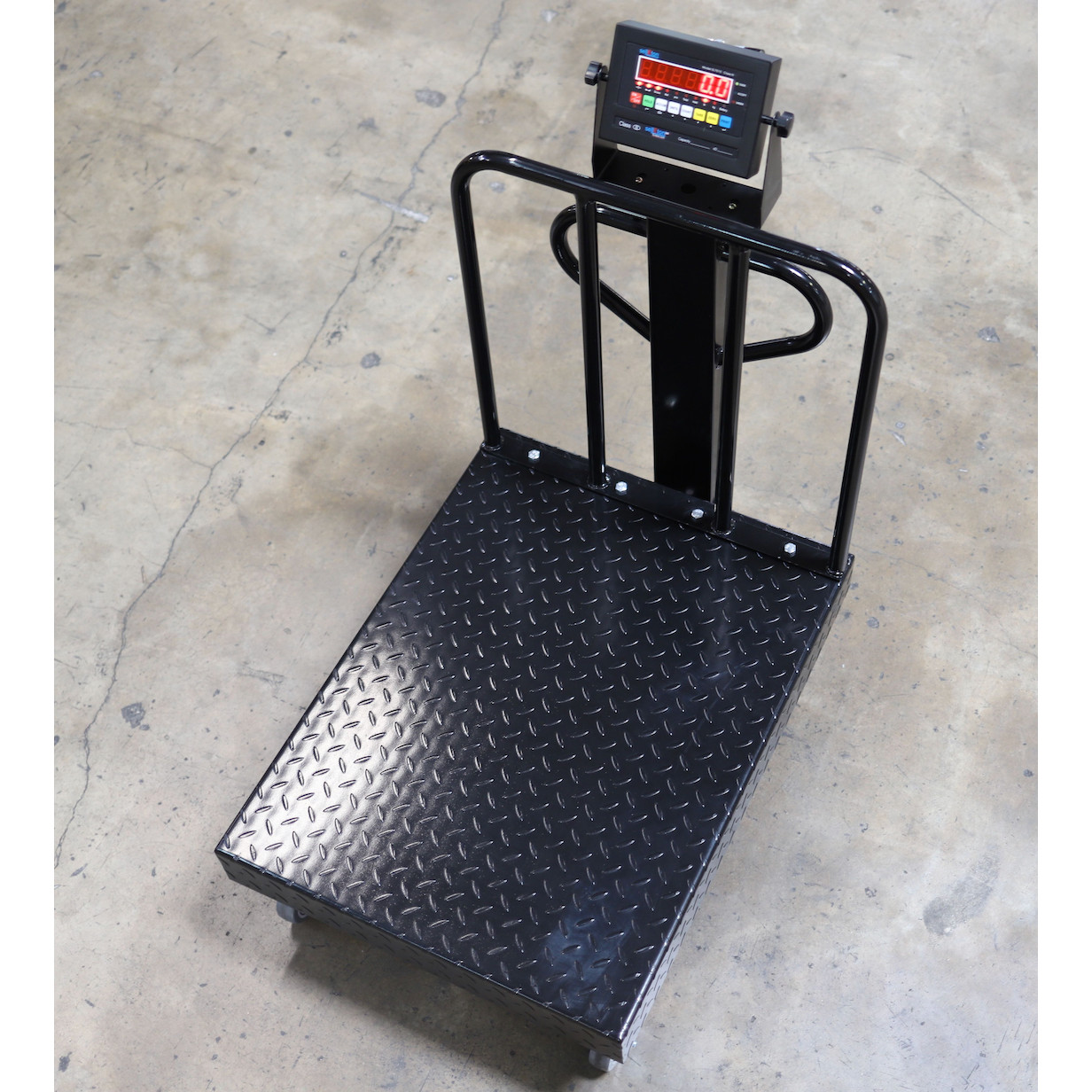 Diamond Plate 24"x32" Bench Scale with Wheels and Backrail 1000 x .2 lb Capacity