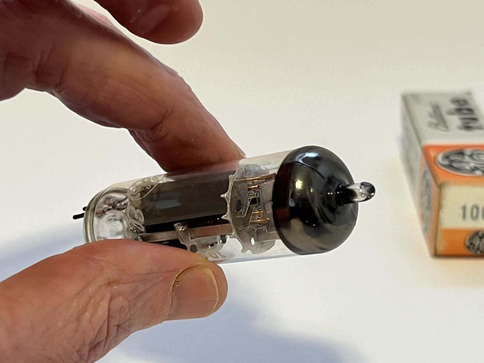 GE 10GV8 Vacuum Tube Tests Good