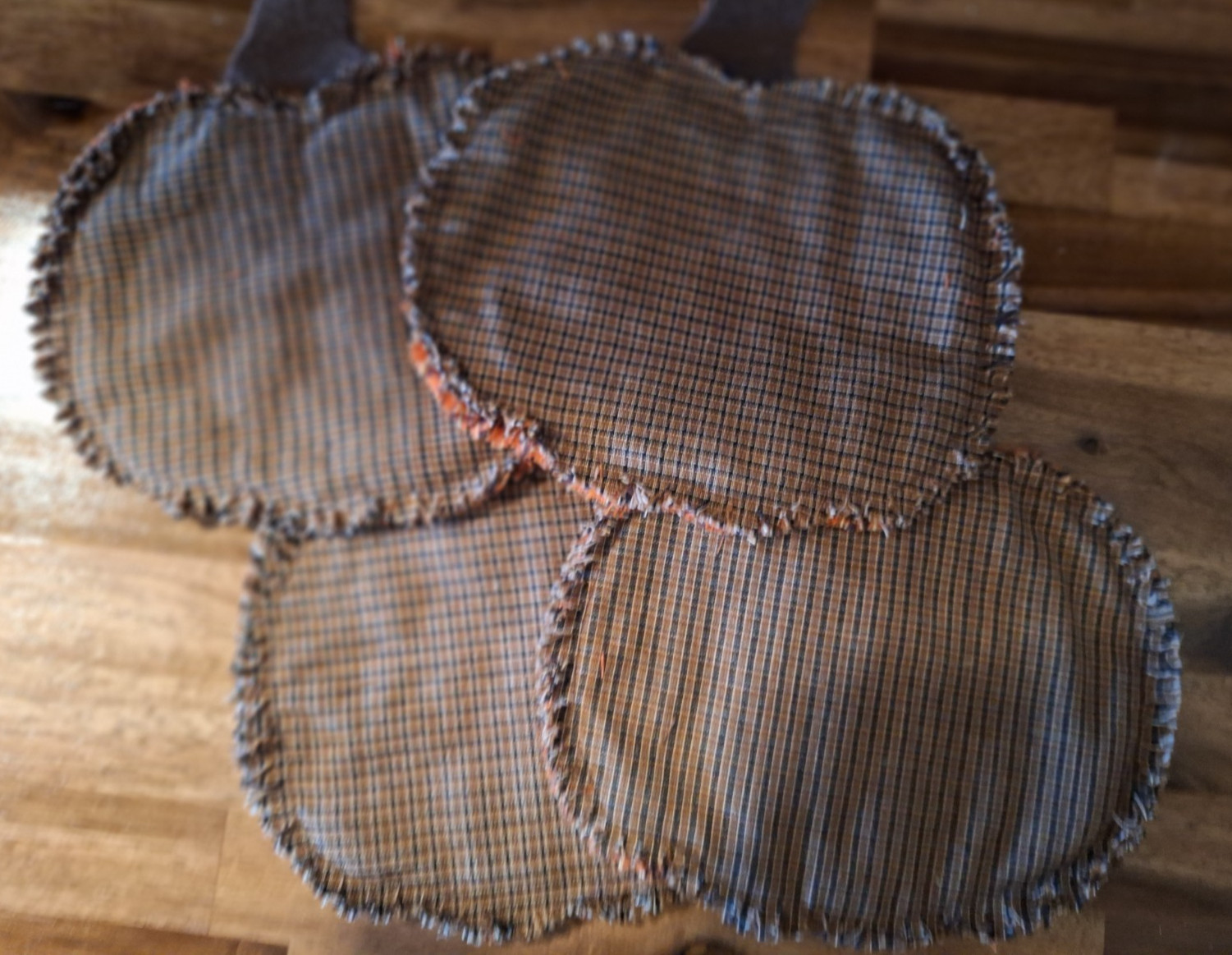 Handmade Raggedy Homespun Plaid Pumpkin Coaster - Set/4each #1028