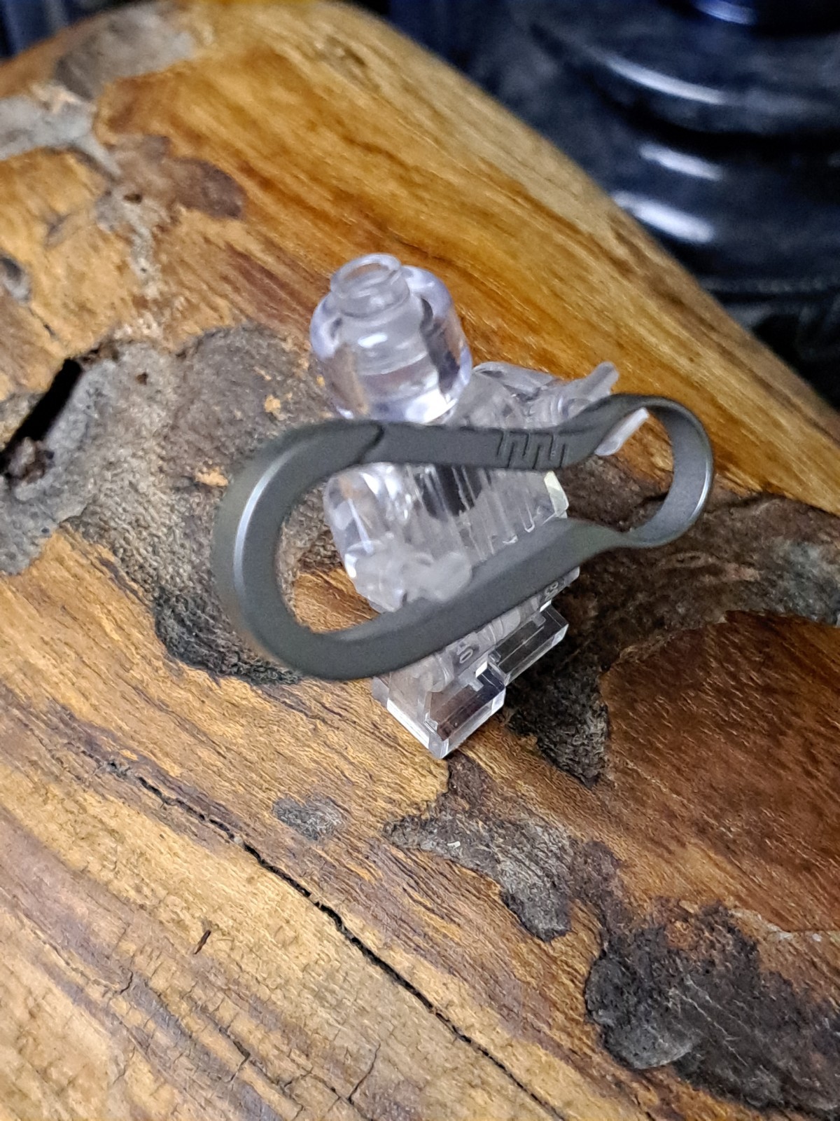 Pro Mini Series Titanium Carabiner