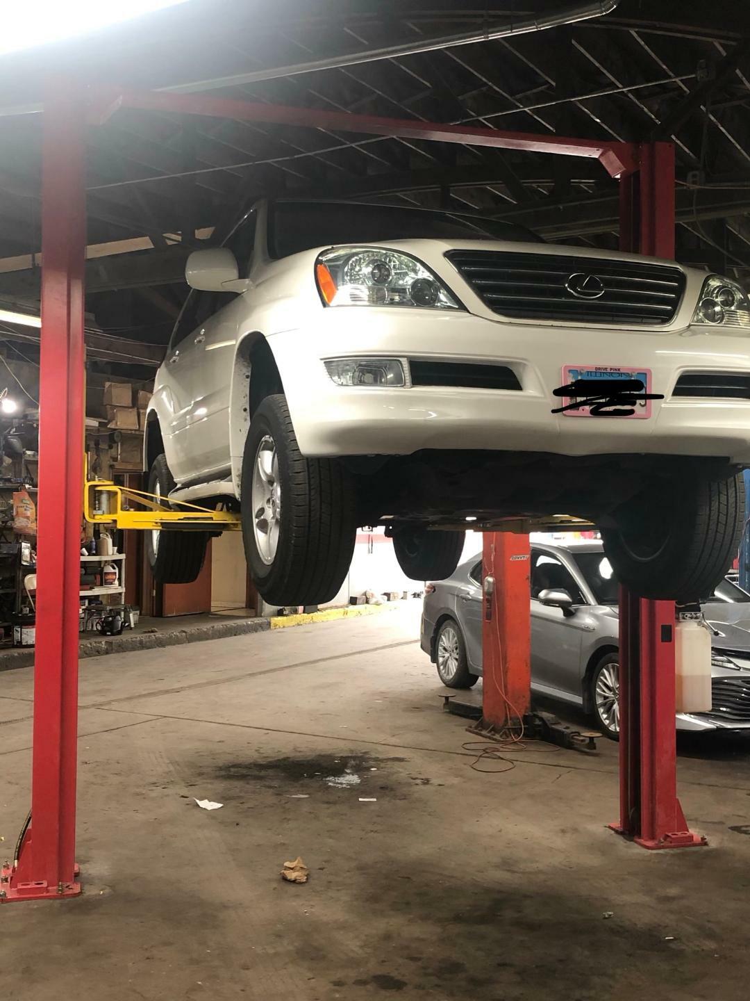NEW 2 Post Overhead 9000 Lbs Automatic Release Mechanic Lift hoist + Handlejack