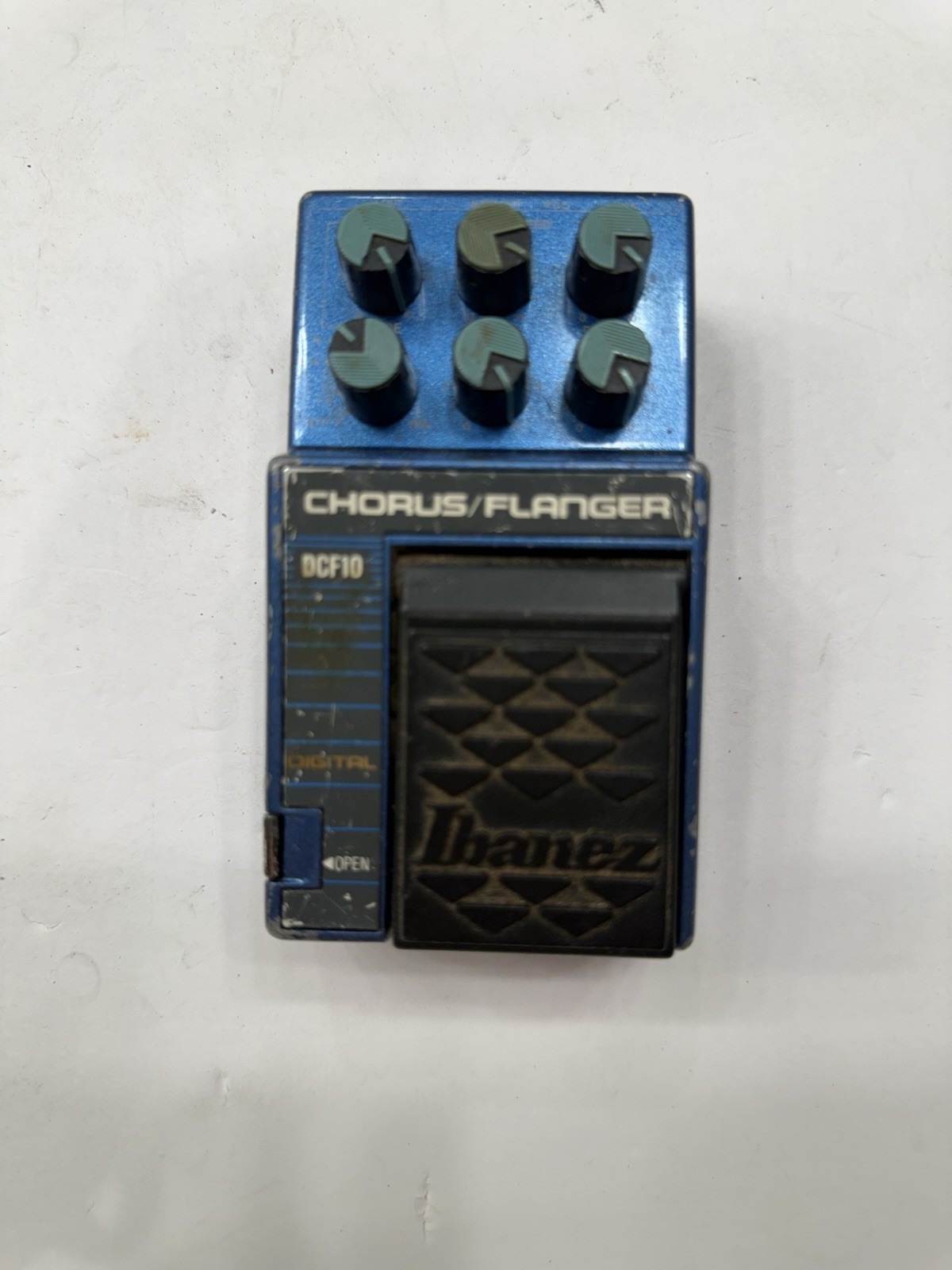Ibanez DCF10 Digital Chorus Flanger Vintage Guitar Effect Pedal MIJ Japan